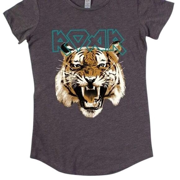 Roar Tiger Gray Curved Hem Graphic Tee Shirt Size Small NWOT - Picture 3 of 5